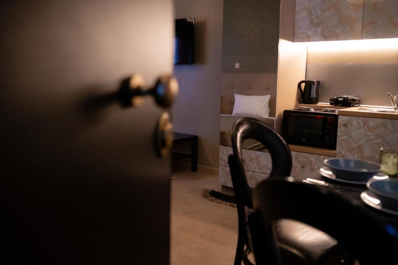 Margarita'S Suites Ateny Zewnętrze zdjęcie