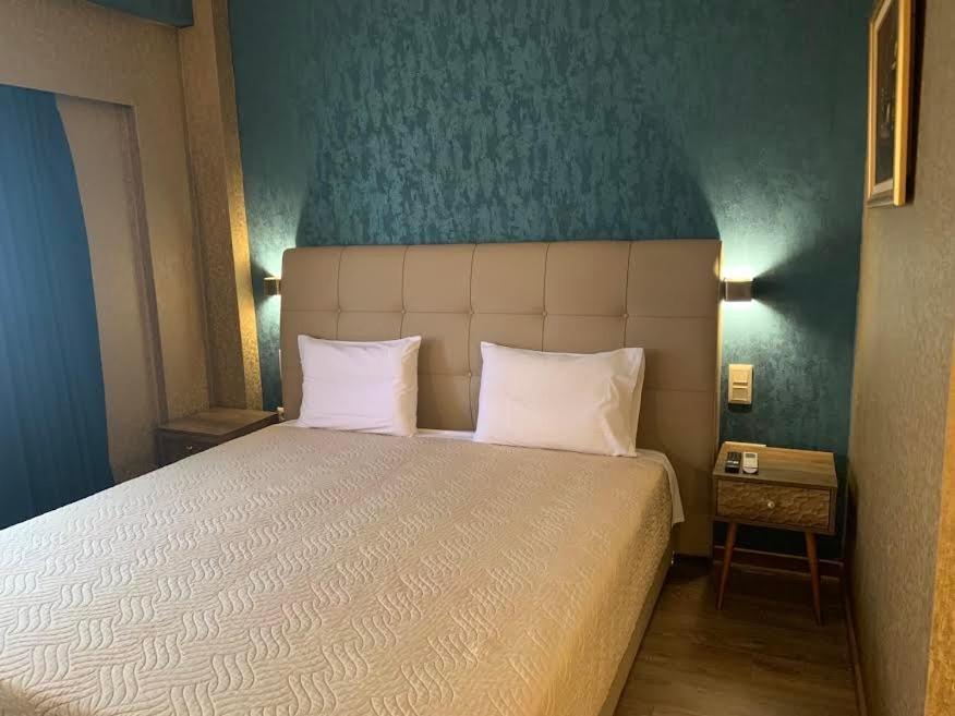 Margarita'S Suites Ateny Zewnętrze zdjęcie