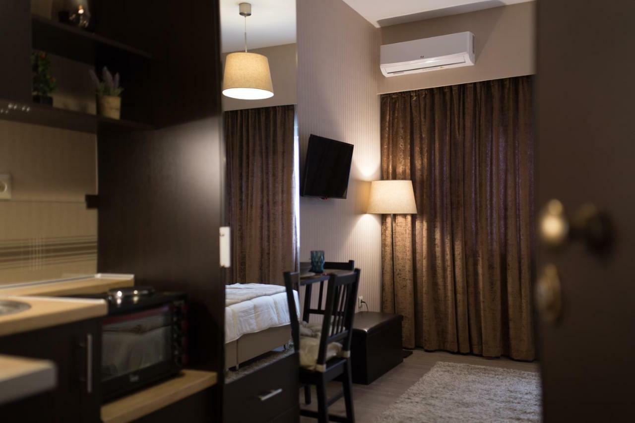 Margarita'S Suites Ateny Zewnętrze zdjęcie